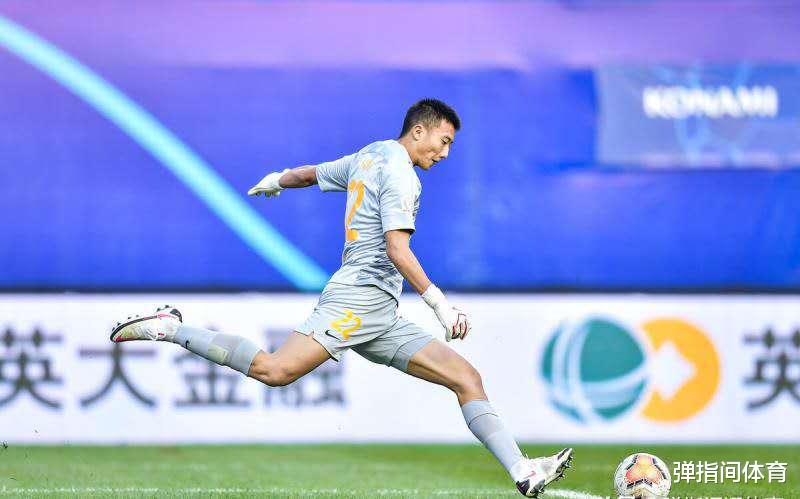 阿德里安|阿德里安：这里都是人才，说话又好听，我超喜欢这里