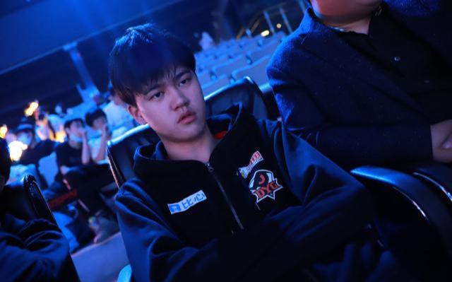 dyg战队|TS千世63.2%输出打破KPL纪录，DYG易峥实力演绎“老子是马可”