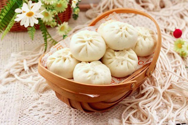 西葫芦@夏天多给孩子吃这菜，2元1斤，眼睛明亮长个子，孩子一次吃5个