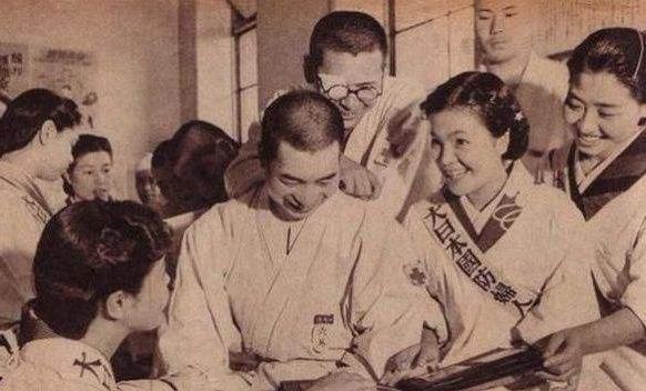 日本|抗日战争时期，日本女性究竟有多“疯狂”？说出来你可能不信！