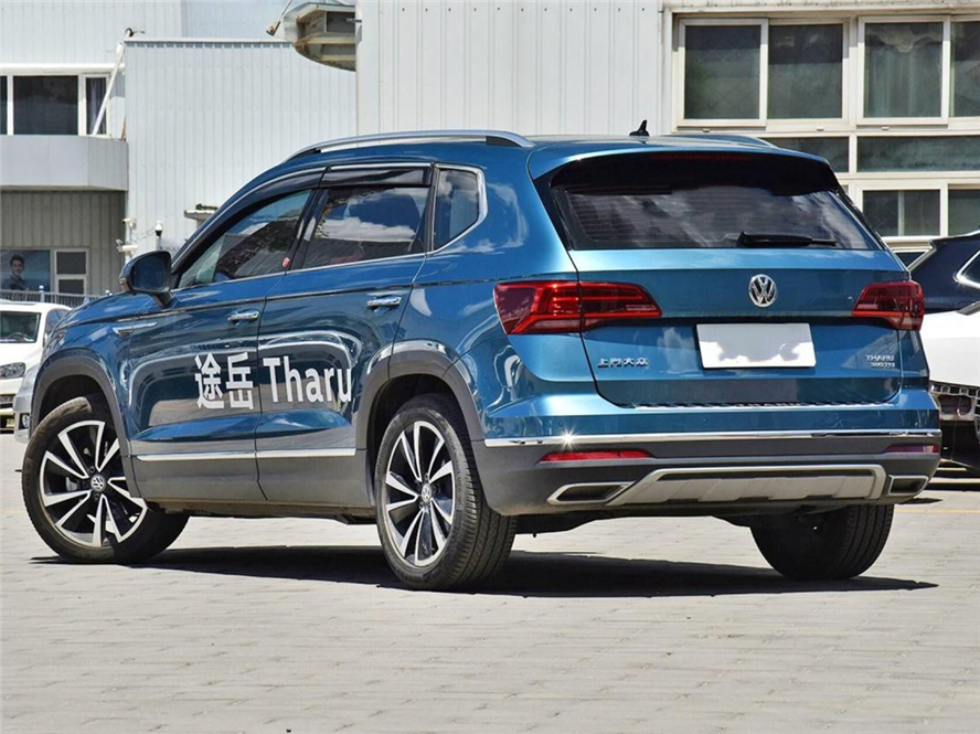 大众汽车■大众放下“尊严”又爆火！16.58万跌到12万，30天狂甩15615台