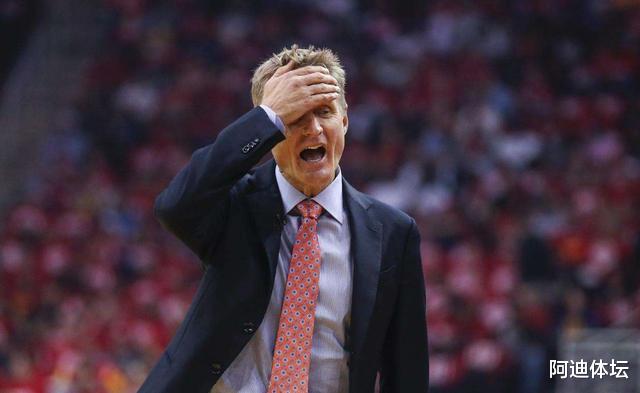 斯蒂芬·库里：科尔：新赛季库里将会拥有无限开火权，但需要身体健康