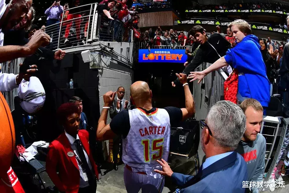 [卡特]正式退役！NBA回来了，他却离开了！再见，永远的超级巨星