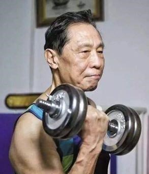 #早餐#84岁钟南山分享三餐标准，早餐吃好是关键，最爱吃的是这道菜