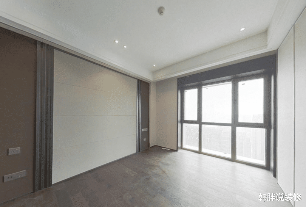 |为了图省事购买精装房，110㎡三室两厅格局，比预期还要时尚大气