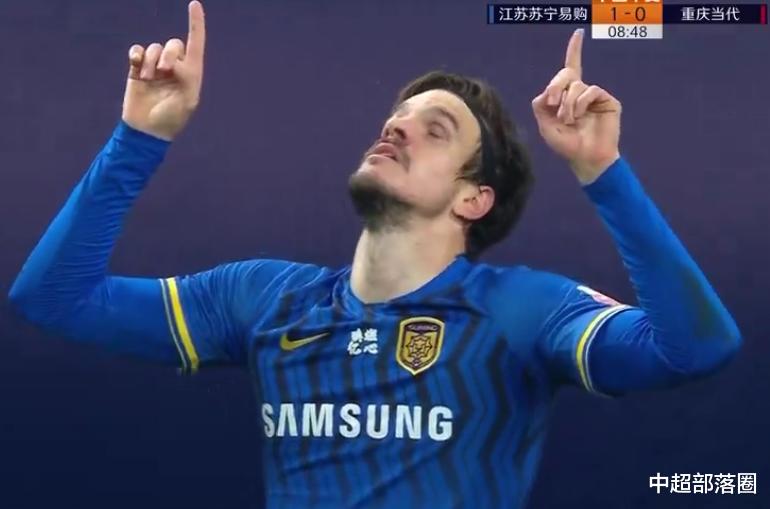 江苏苏宁|0-1！3球被吹掉！中超头号黑马轰然倒下，输球又输人，送对手晋级