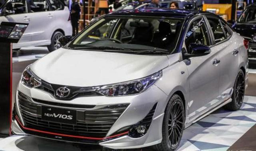 [新车]丰田又赢了！小号“凯美瑞”曝光，比思域还漂亮，油耗5L不足7万