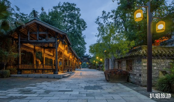 『成都』我国几乎没有差评的古镇：门票免费停车方便，至今少有人知