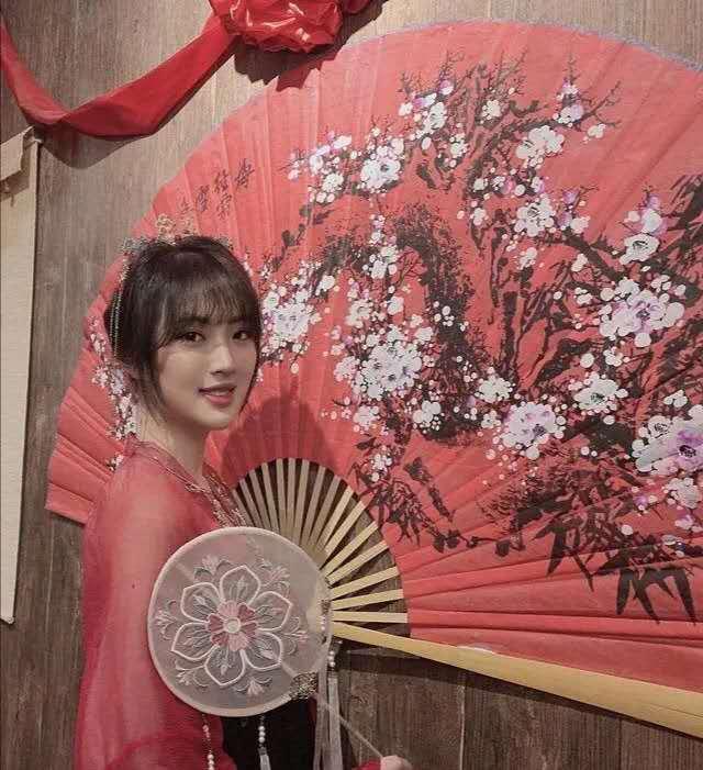 奚梦瑶|四太心仪儿媳并非奚梦瑶？被曝曾看上任正非女儿，试图撮合却遭拒
