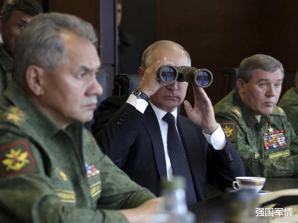 军事演习|15万大军414架战机异动，俄调转枪口想干嘛？美专家：动武前兆
