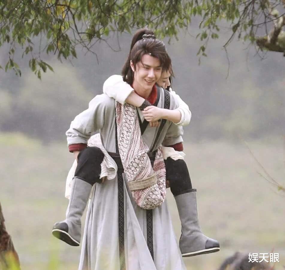 「赵丽颖」《有翡》即将杀青，赵丽颖王一博最新路透状态佳