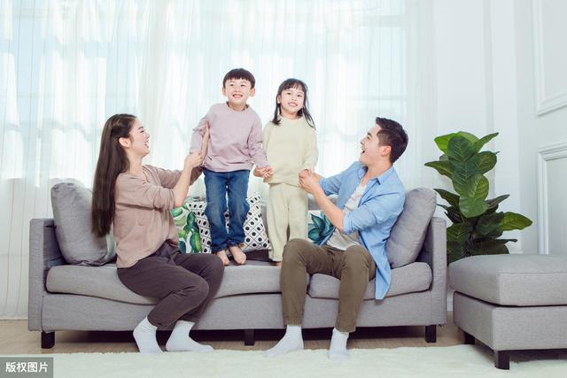 ##好消息!教师工资不再低于公务员,作为老师一个月能加多少钱?