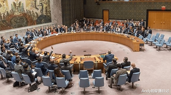 安理会|9票赞成3票弃权！西方提议获安理会通过，中俄：这是一次战争信号