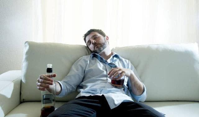 「肝脏」身体不骗人，男性长期不喝酒竟然会有这样的后果