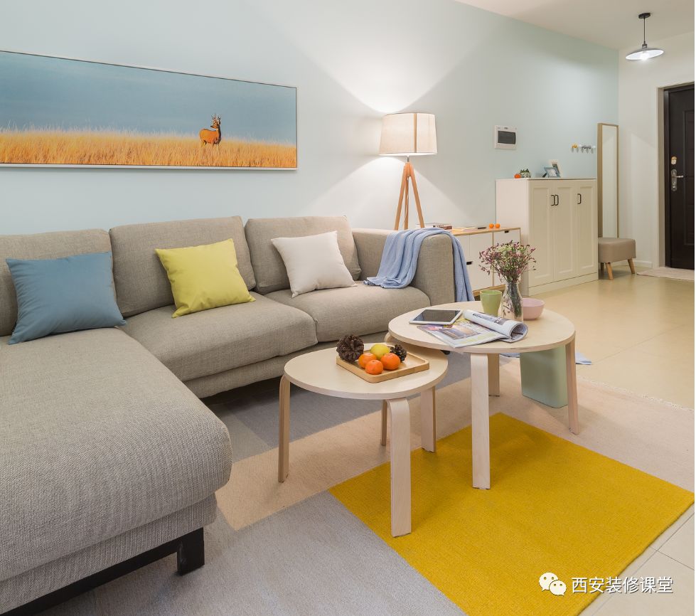 ：145m2四房清新，无任何造型，连石膏线都没有