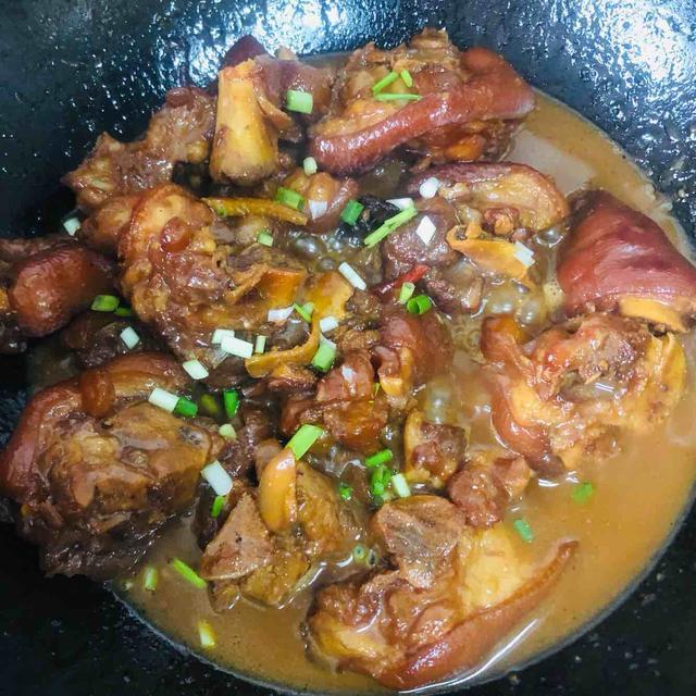 猪蹄|夏天多给孩子吃这肉，28元1斤，有条件一周吃1次，孩子长高个