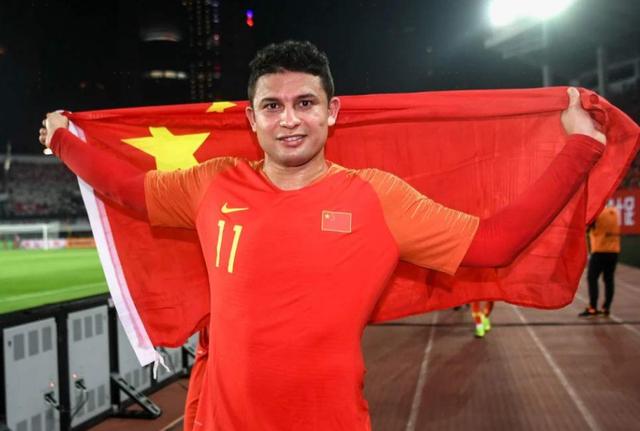 【国足】名记曝伊朗或全球禁赛，国足冲12强反遭打击！7-0狂虐弱旅白踢了？