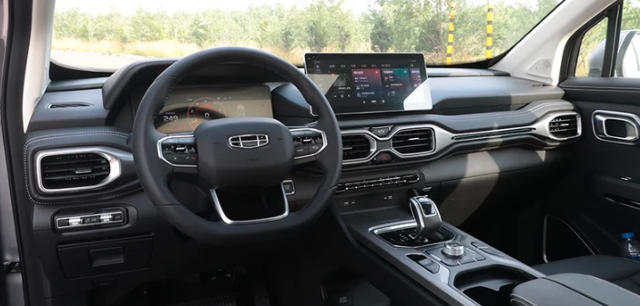 吉利:吉利豪越正式上市,10.36万元起售,搭载1.8T+7DCT