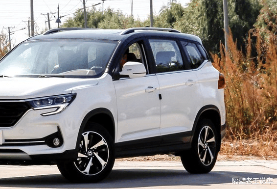 自驾|又一“黑马”SUV，轴距2720mm，仅售5.99万，比哈弗H6还漂亮