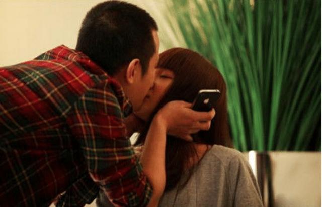 姚笛：姚笛为爱痴狂，甩掉未婚夫和文章重圆，网友：再一次跳进火坑