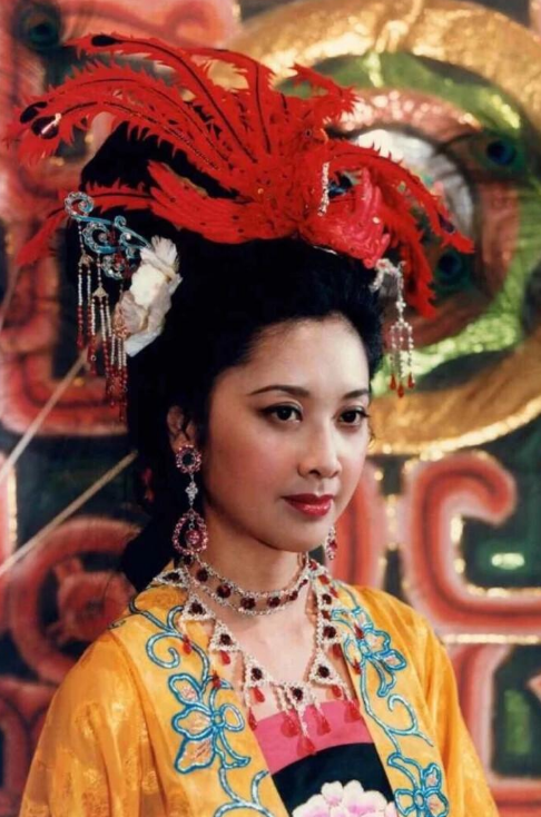 徐少华|朱琳：被传与徐少华“假戏真做”，53岁再婚，68岁丁克无子女