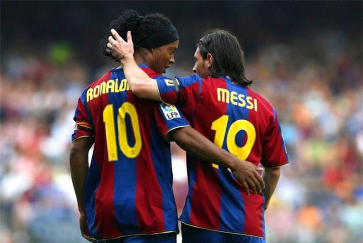 『巴塞罗那』巴萨队史5大穿10号球衣球员，老马、罗马里奥落榜，第1非他莫属