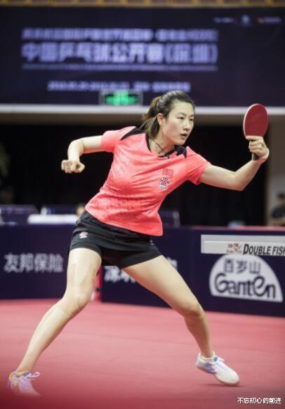 丁宁|李晓霞急流勇退，为何丁宁还在坚持？除了队长职位看看她的年薪