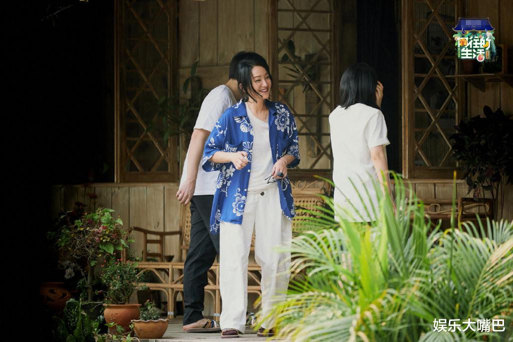 张子枫▲《向往4》张子枫为何录制一半就“消失”了?其实节目组早有暗示