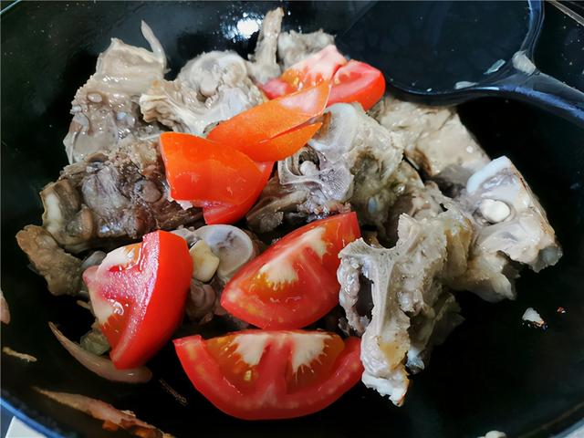 洋葱|不管炖什么肉，最忌讳这“2种料”，等同于在毁肉，很多人都不懂