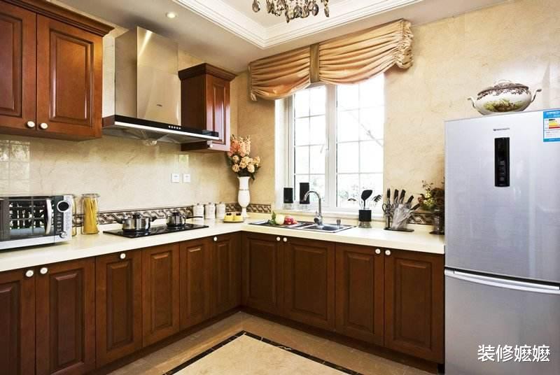 |厨房万万要装这种插座，幸亏听了老电工的劝告，我家才没有装错