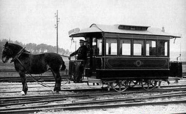 「张学良」张学良可能听过周杰伦的歌?？这些时空错位原来都是真的！