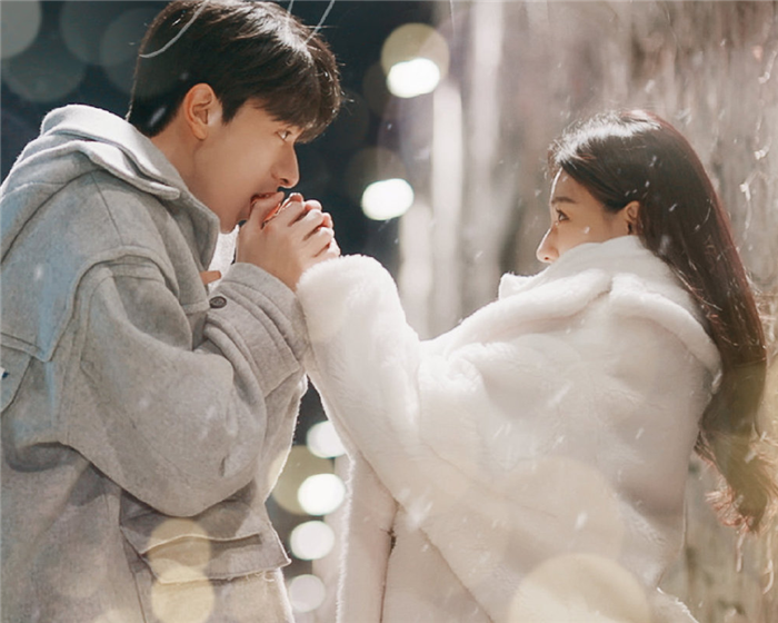 亲爱的：继《亲爱的，热爱的》，又一超甜恋爱剧，高糖剧照让人痴迷！