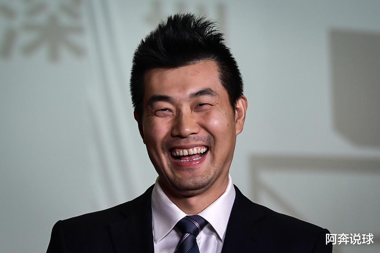 广东男篮|杨毅支持首钢，王仕鹏力挺广东，双方战平后，看看他们都说了什么