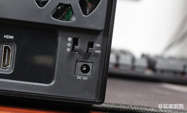 |麦沃K35274D四盘位阵列盒评测：解决视频剪辑人的存储麻烦？