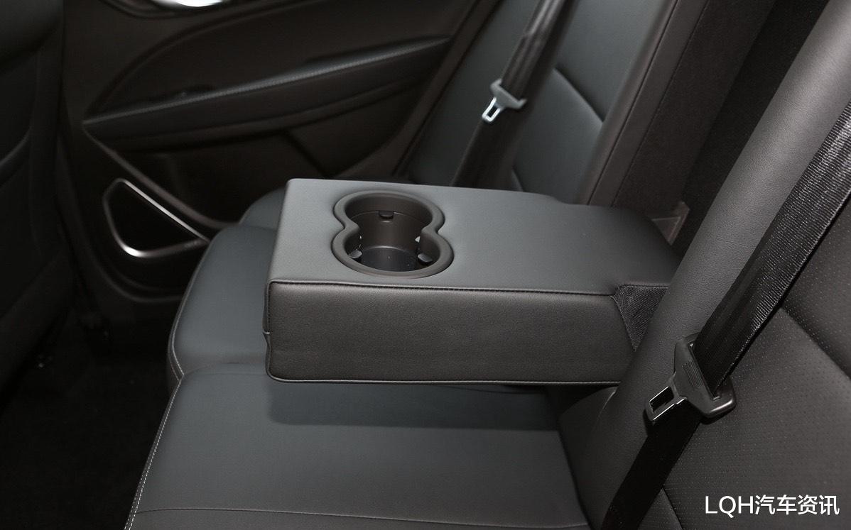 吉利帝豪|手握8万，吉利帝豪、长安逸动PLUS怎么选？一公里都是3毛多