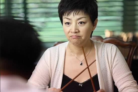 宋丹丹：曾比宋丹丹还要红，10年嫁3个男人，后来60岁无戏可拍逐渐被淡忘