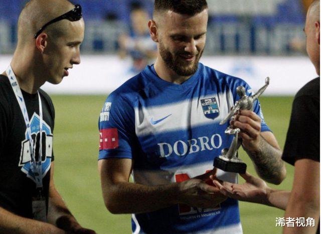 上海上港|重磅! 曝上港正醞釀超級轉(zhuǎn)會: 球員已同意加盟, 新銀河戰(zhàn)艦呼之欲出