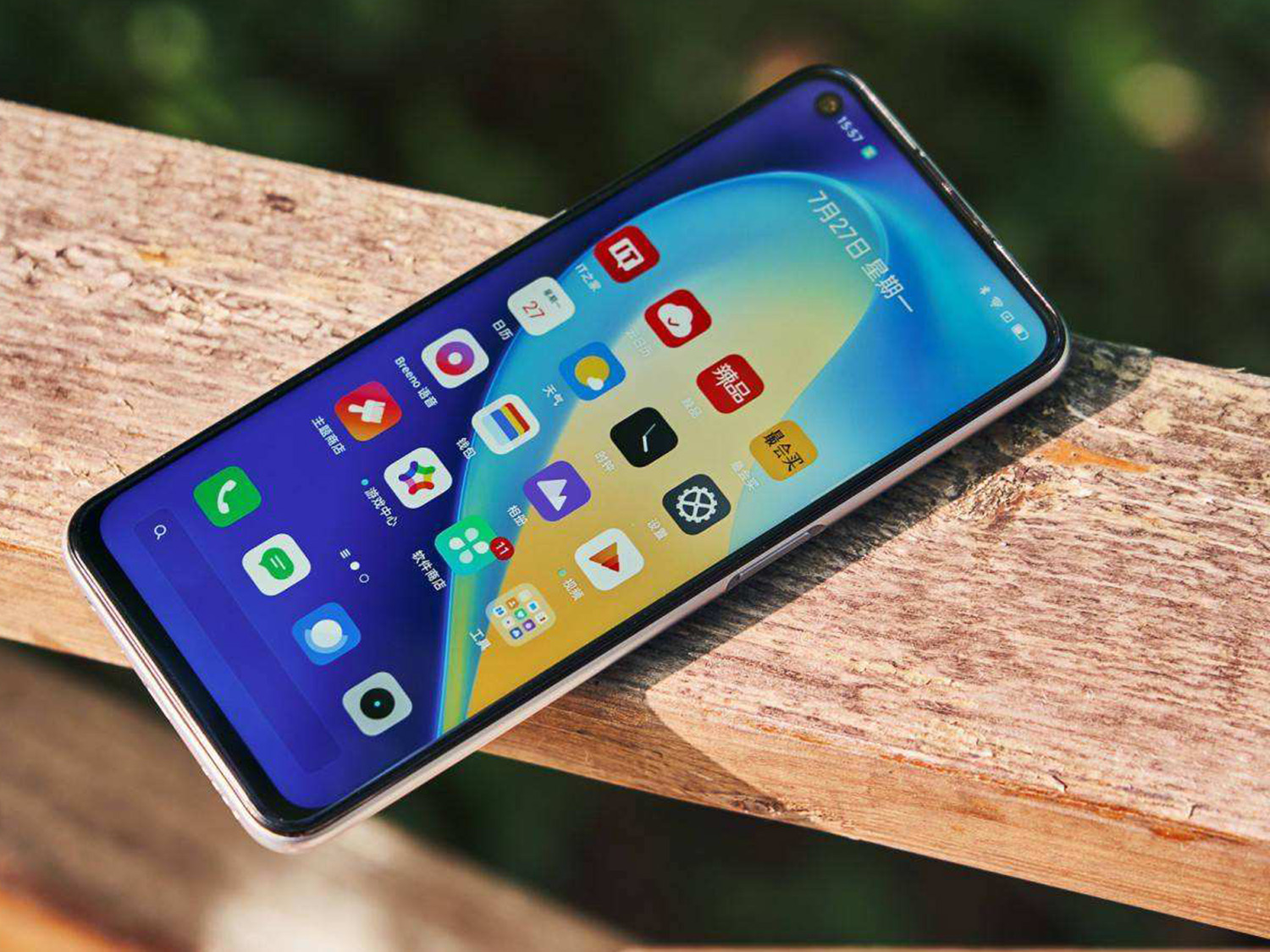 5G|5000mAH高刷新率5G千元机发布，6+128GB降至1399，真香！