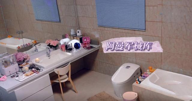 ▲佘诗曼的香港豪宅！全屋无隔断玄关在门外，光卫生间就值个几百万