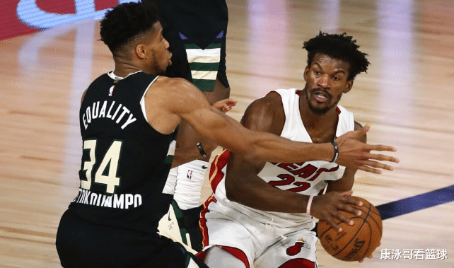 湖人队|官宣！联盟第一再遭坏消息，火箭官宣好消息，湖人要变阵一雪前耻