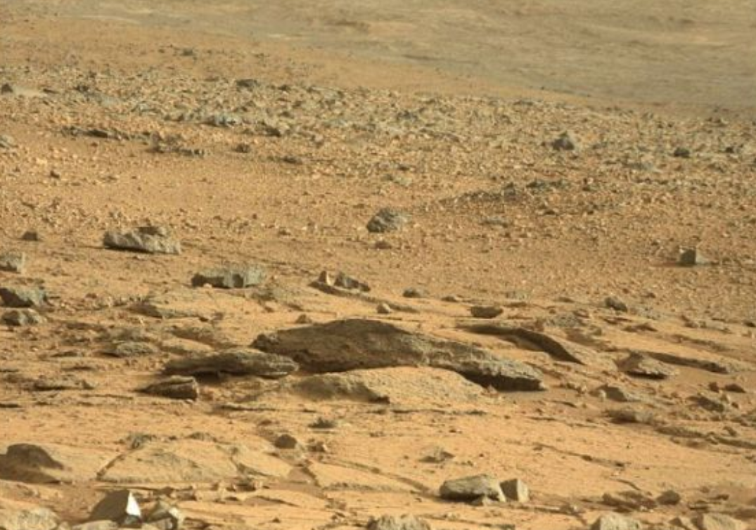 火星|美国火星15周年，机遇号发现“蜥蜴”？地下1000多个洞穴有生命？