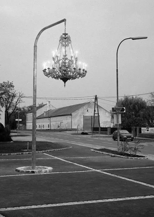 笔记本|“用了8年的笔记本今天清灰才发现有张膜...”哈哈哈这么玩也行？