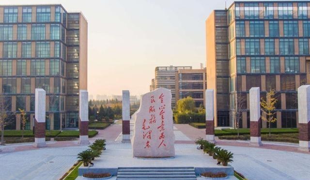 通信工程|我国通信工程最好的院校排名，分为三个档次，清华只能排第二档？