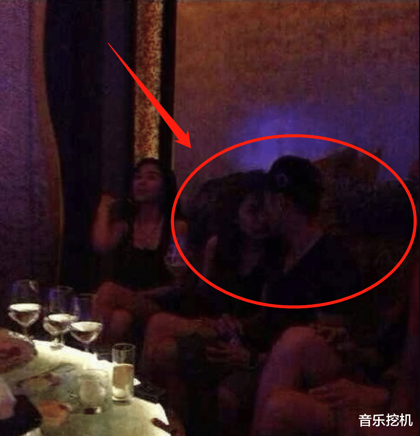 郑恺|郑恺赵小棠夜店照流出！并非简单放松娱乐？网友直呼：毁三观！