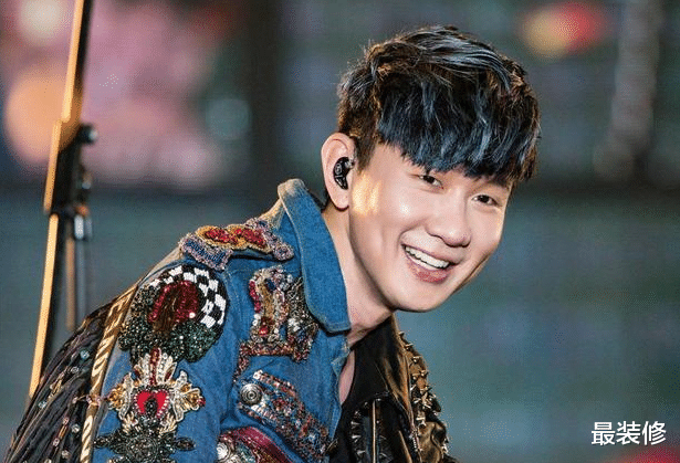 林俊杰|林俊杰台北5千万豪宅，更“壕”的是钢琴和手办，最高的价值7位数