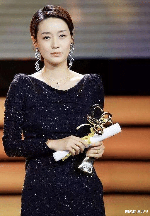 『董洁』10位离婚女星，如果可以你会不介意谁的婚史和她携手白头——第二次也很美