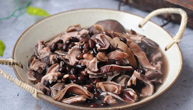 【熬夜】4月吃它胜过肉,一年也就吃一次,再贵也要舍得,全家身体好!