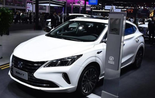 品牌形象@本田飞度之后，国人“小钢炮”非他莫属，动力强配置高，才8万