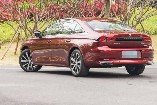 「标致508」一路跌至14.4万，高速220码不飘，1.6T+6AT，果断放弃雅阁