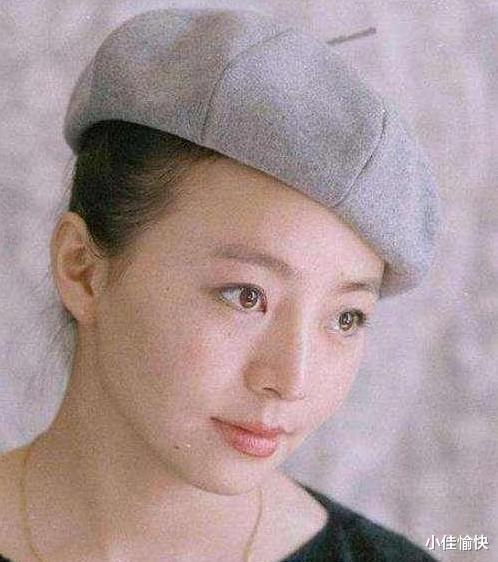 宋丹丹|离婚后想要自杀,突然来电:你先别死了,先到我家来擦地吧